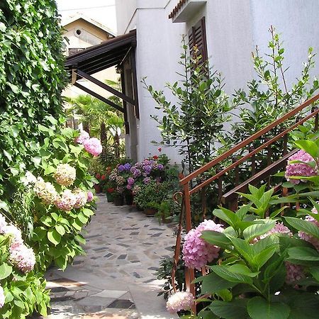 Apartments Villa Ida Opatija Bagian luar foto