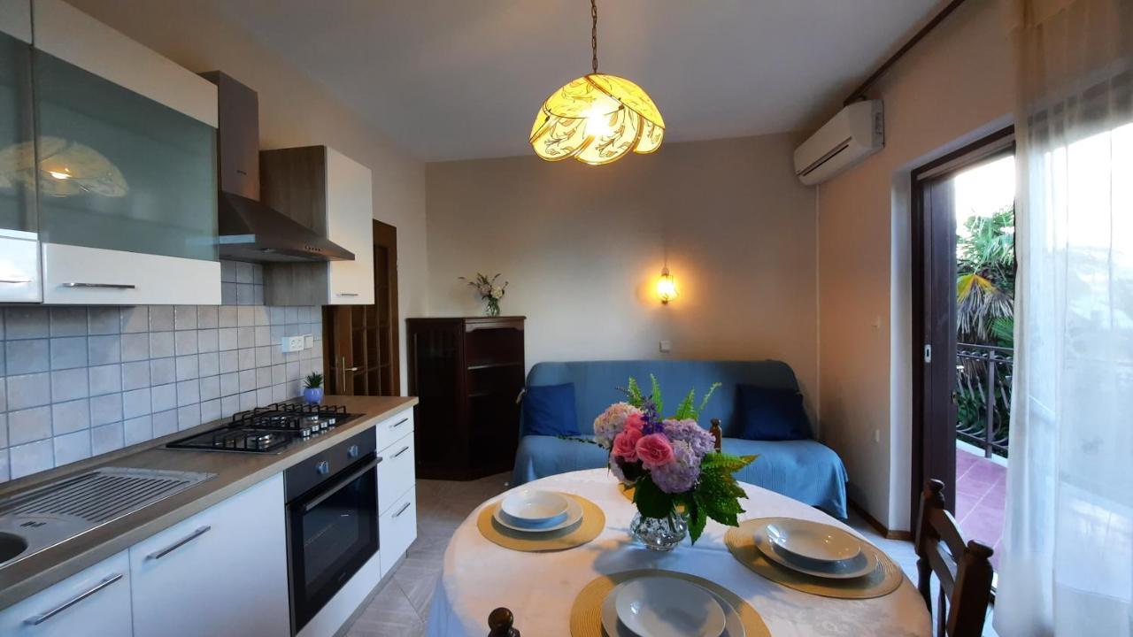 Apartments Villa Ida Opatija Bagian luar foto