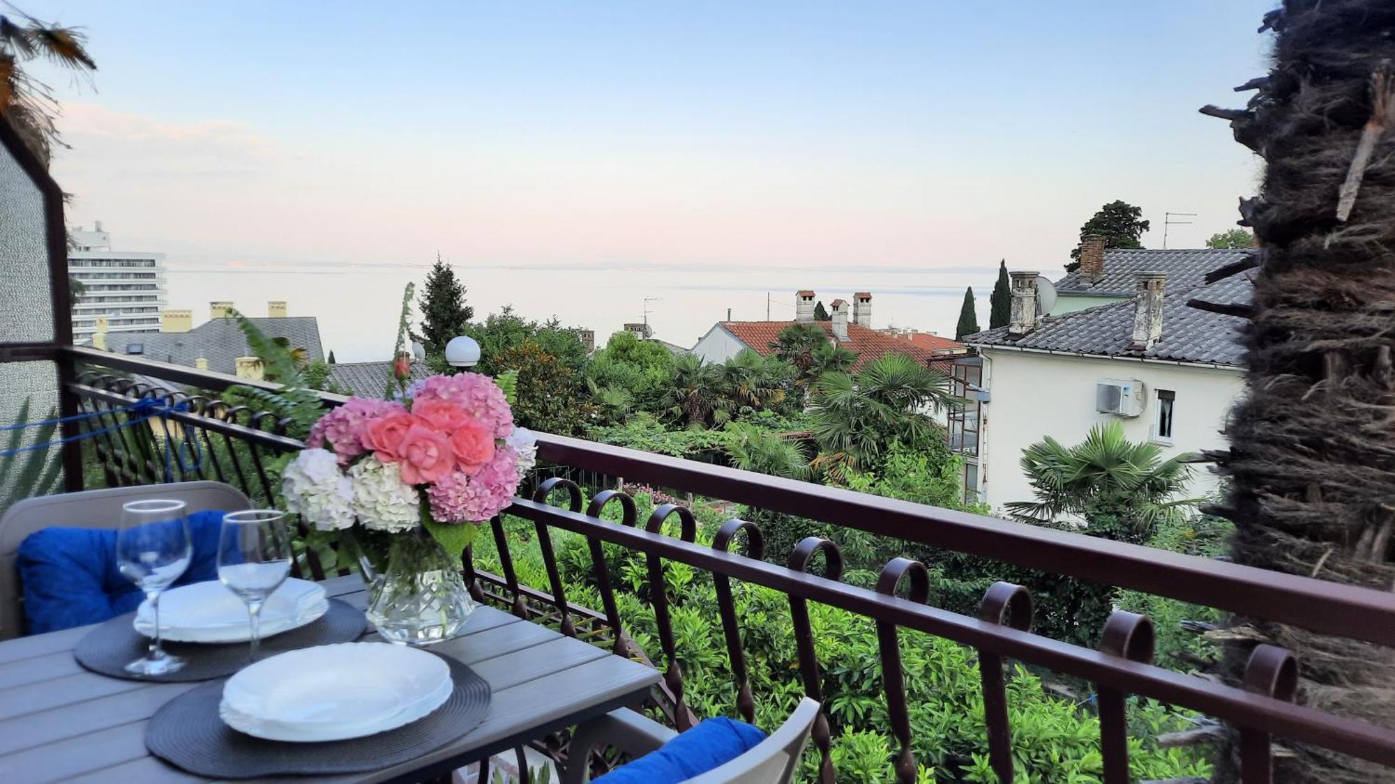 Apartments Villa Ida Opatija Bagian luar foto