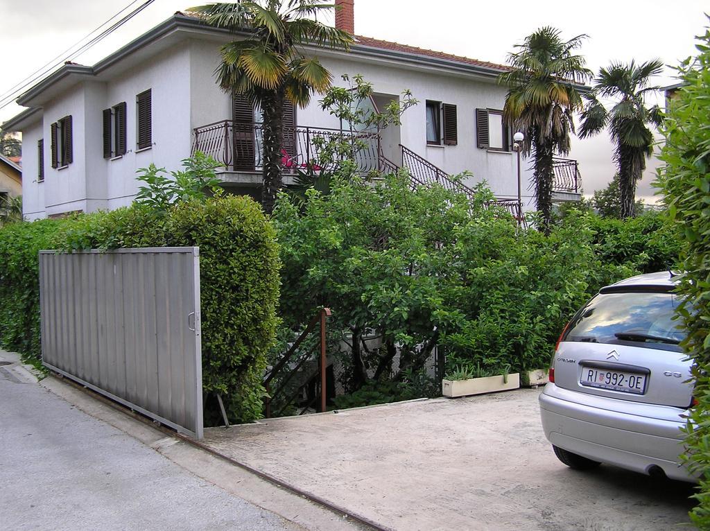 Apartments Villa Ida Opatija Bagian luar foto